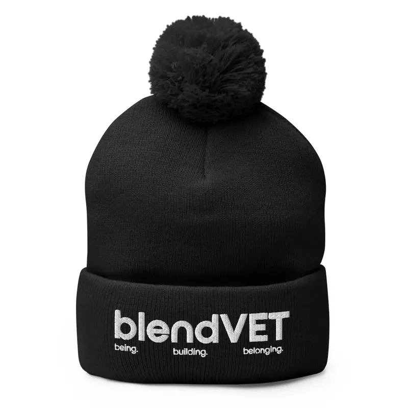 blendVET Pom Beanie